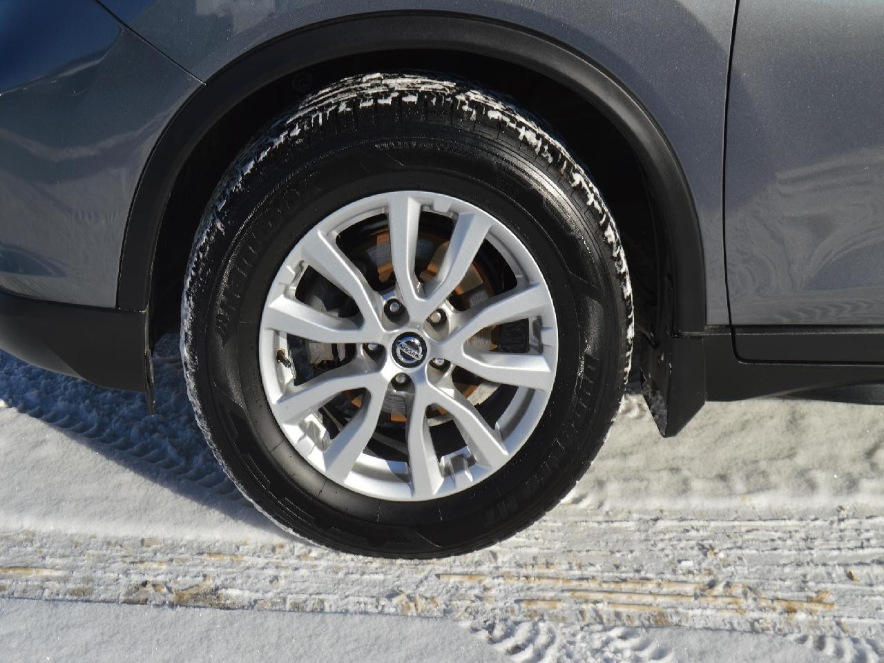 2020 Nissan Rogue S Image principale