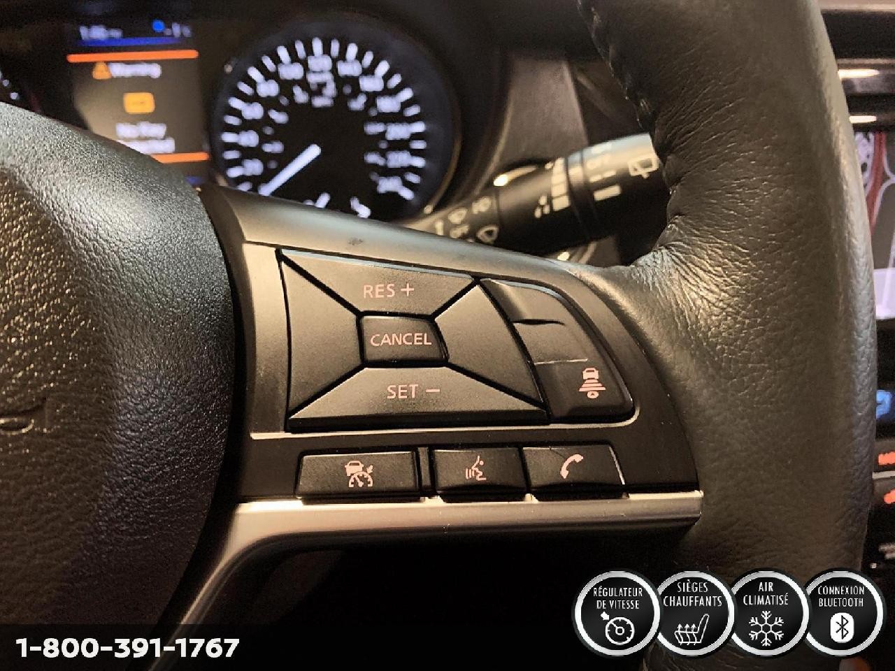 2018 Nissan Rogue SV TECH Image principale