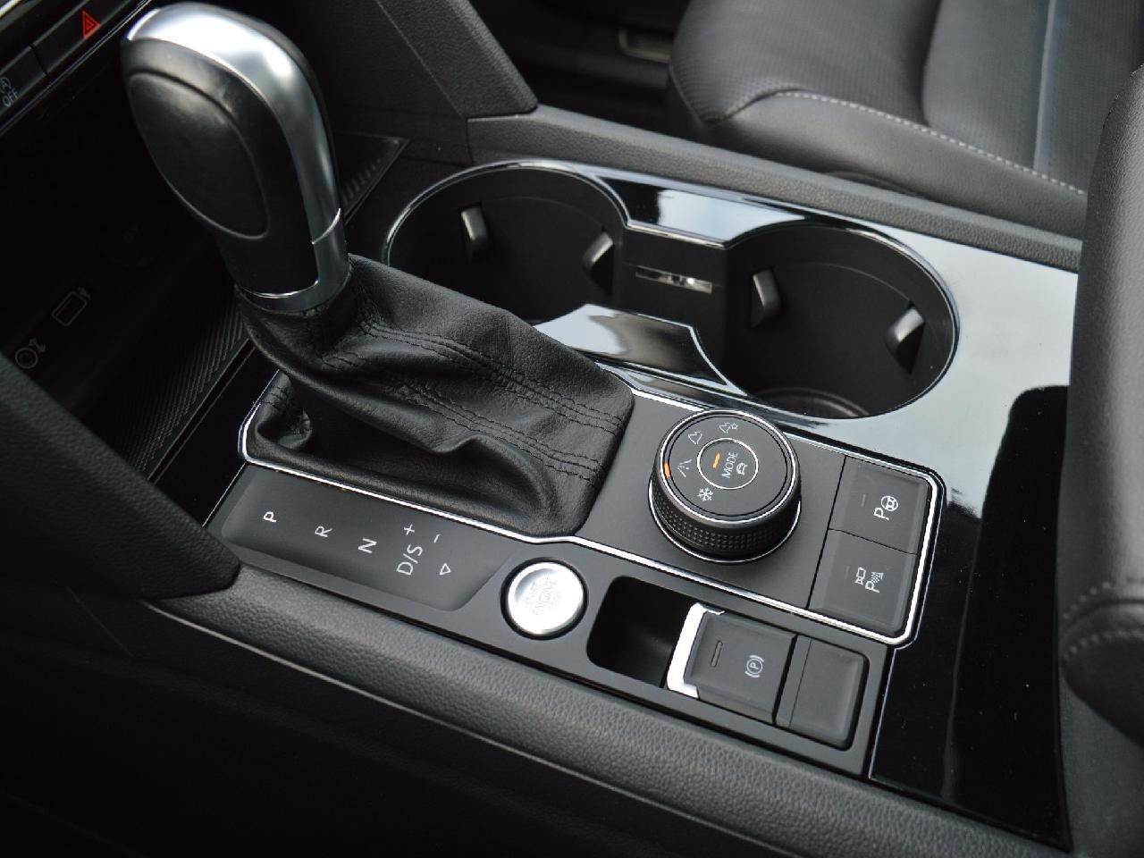 2018 Volkswagen Atlas EXECLINE Image principale