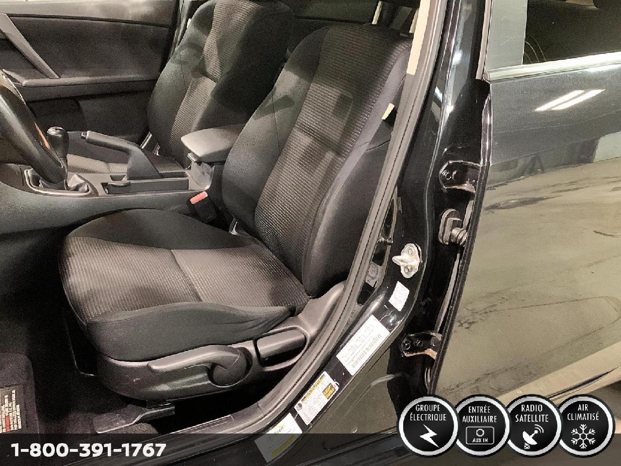 2012 Mazda 3 GX Image principale