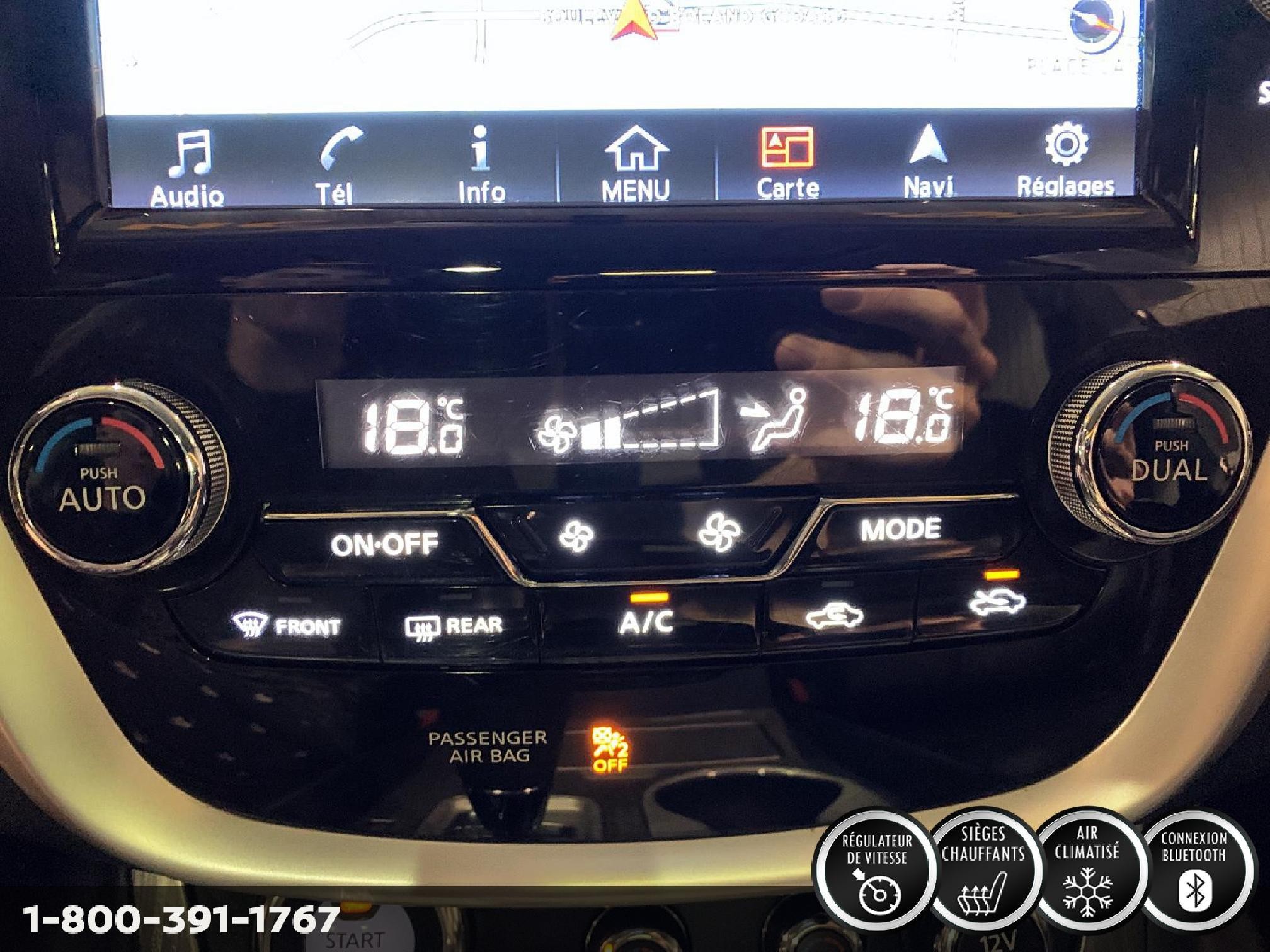 2016 Nissan Versa Note SL Image principale