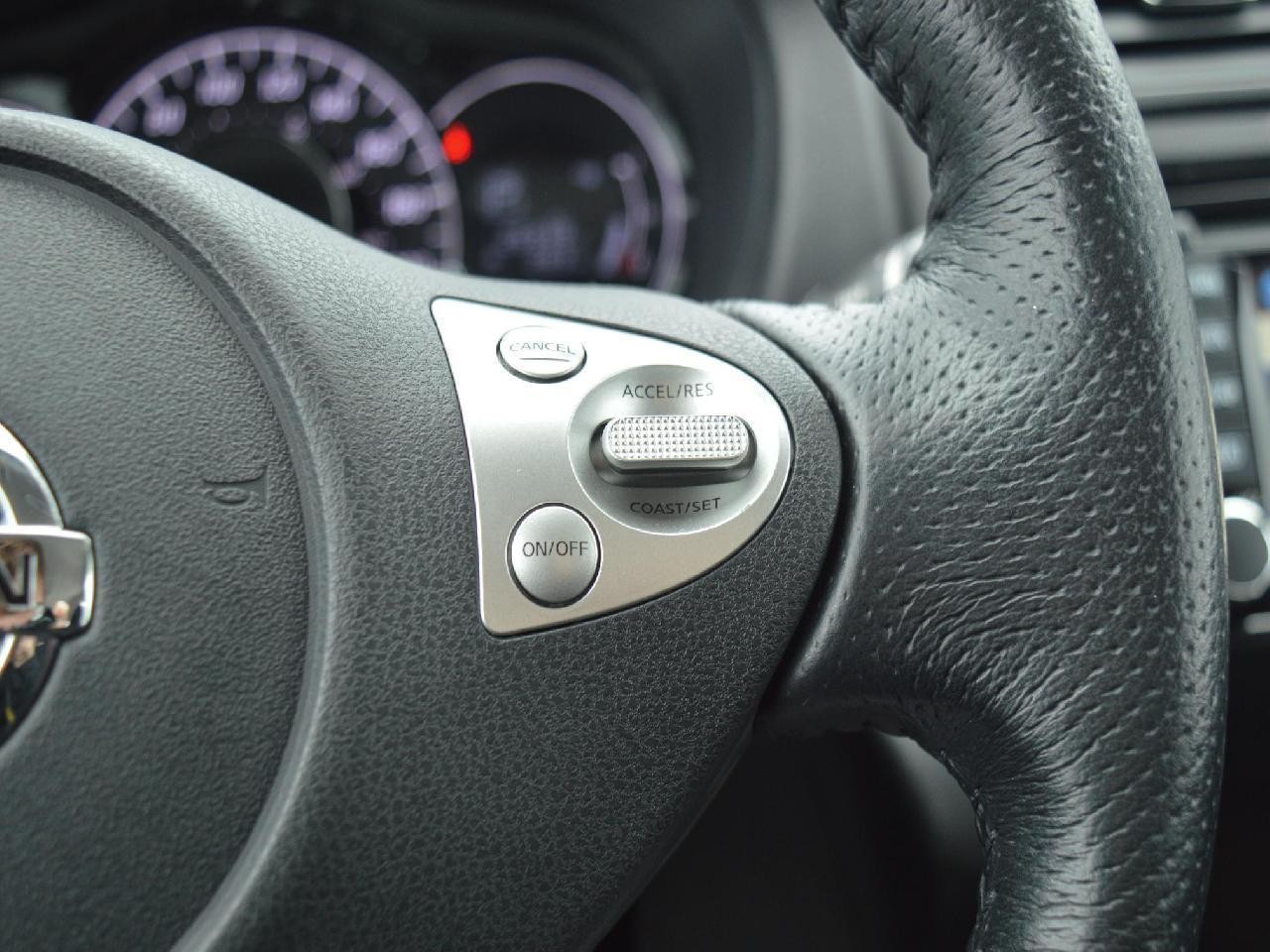 2018 Nissan VERSA NOTE SR Image principale