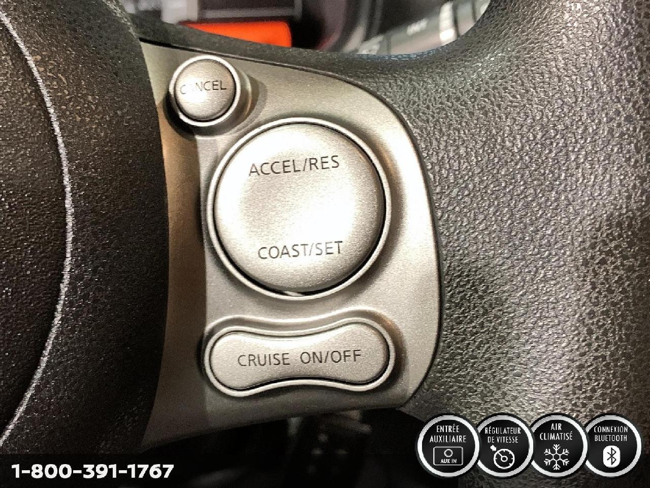 2017 Nissan Micra SV Image principale