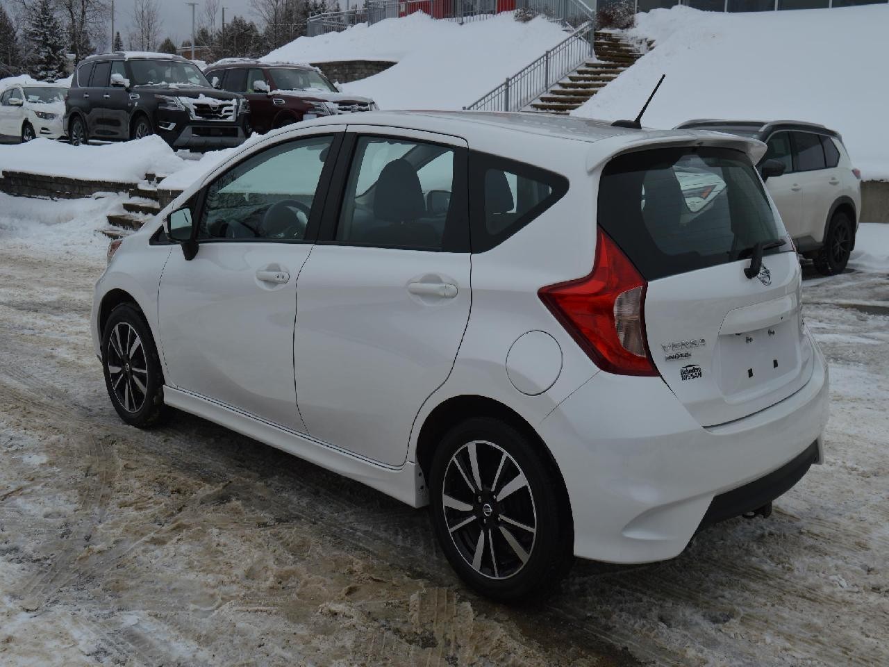 2018 Nissan VERSA NOTE SR Image principale