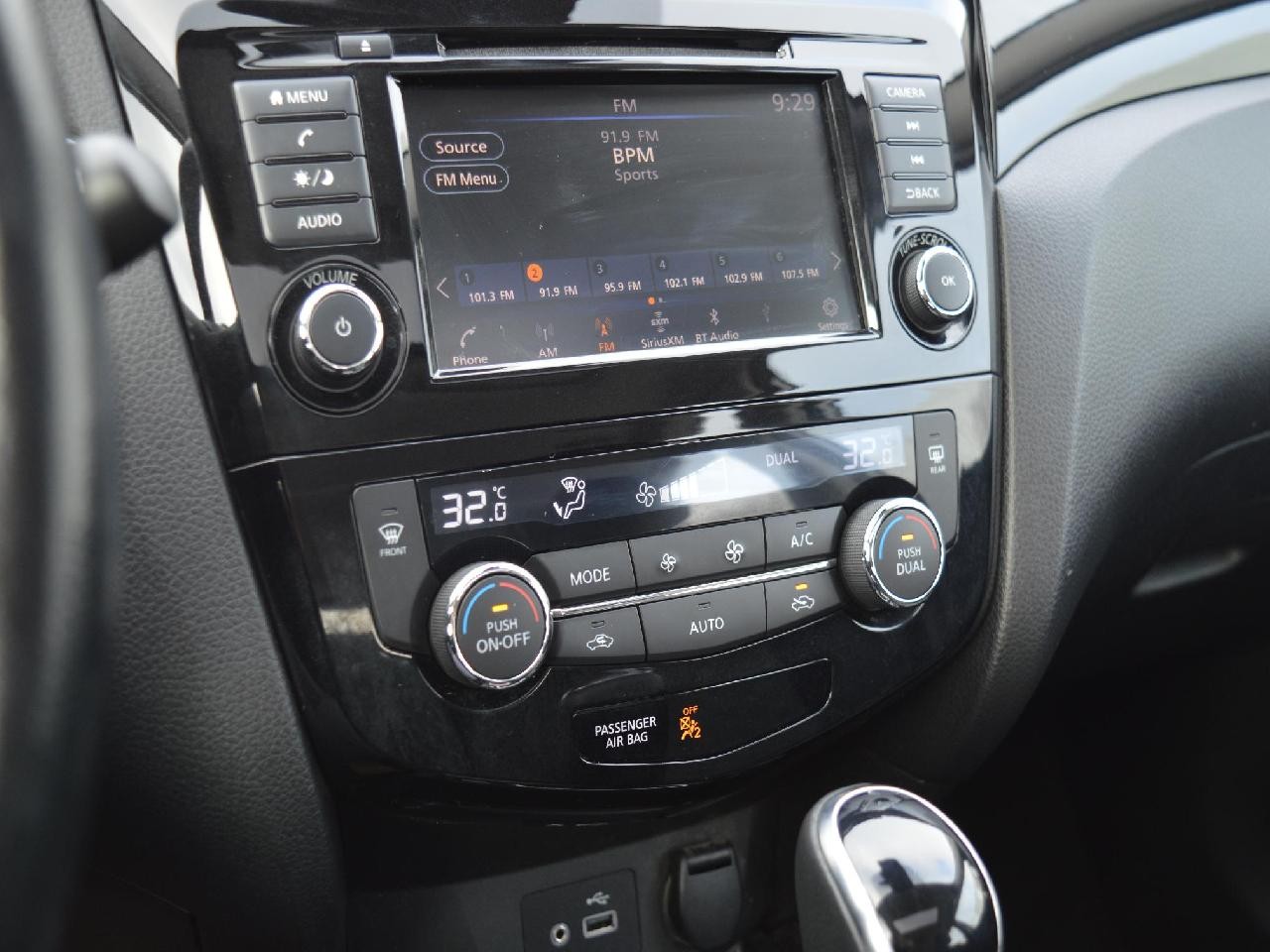 2019 Nissan Qashqai SV Image principale