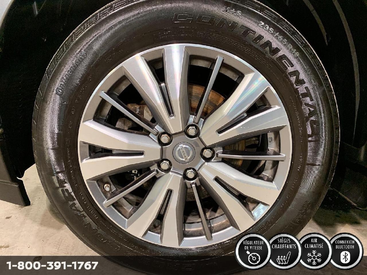 2018 Nissan Pathfinder SL Image principale