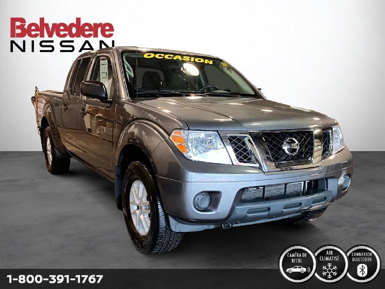 2023 Nissan Pathfinder SL Main Image