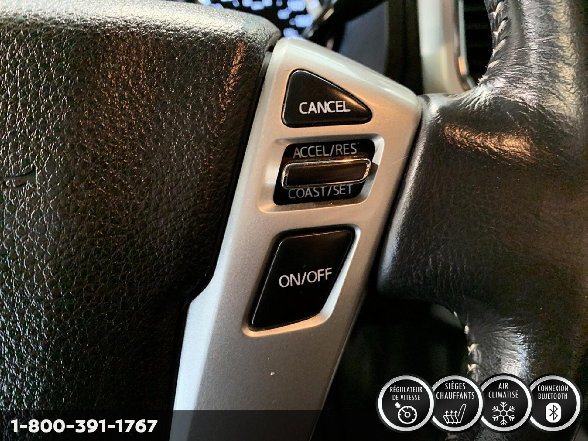 2023 Nissan Pathfinder SL Image principale