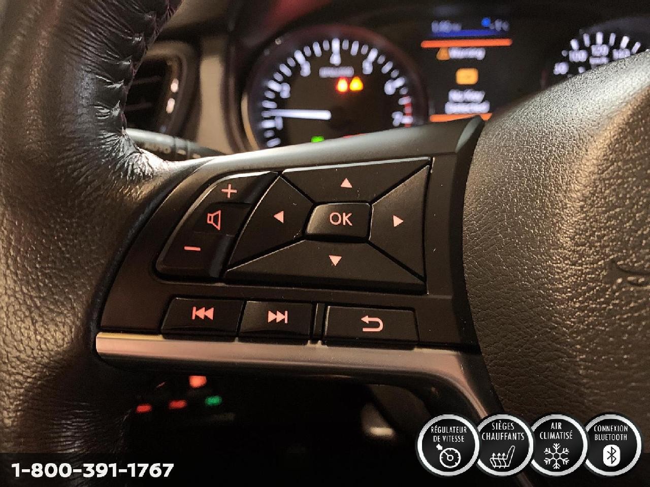 2018 Nissan Rogue SV TECH Image principale